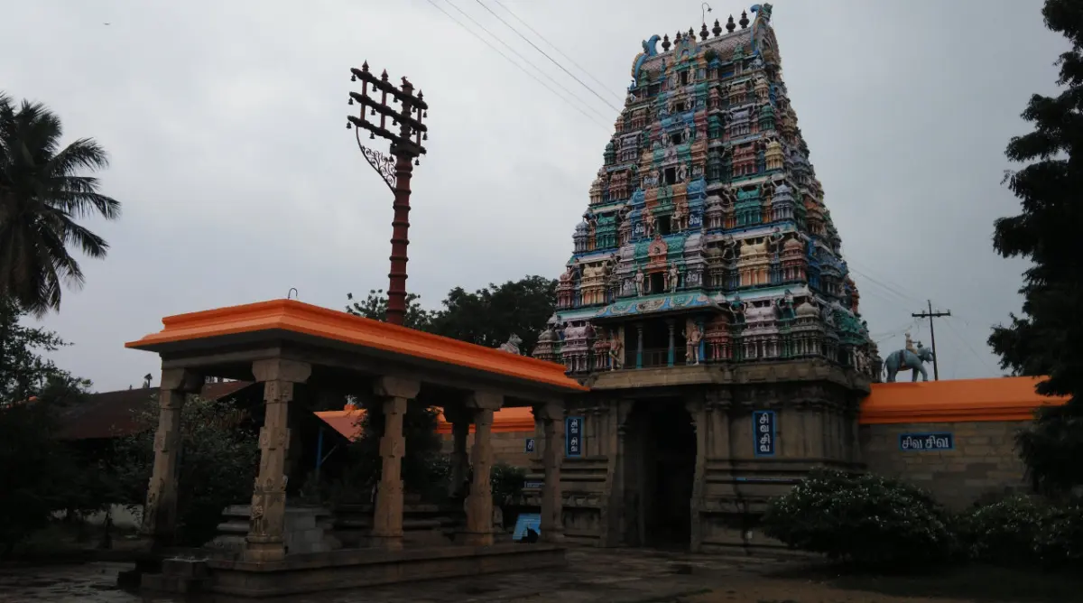 The Rajagopuram and a pillared porch seen from the east